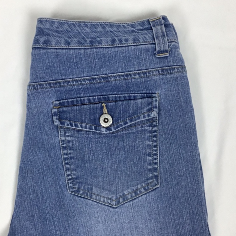 Gloria Vanderbilt  Blue Capri  Jeans Size 10